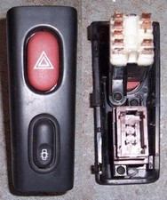 Renault Laguna 1 K56 B56 : Warnblinkschalter