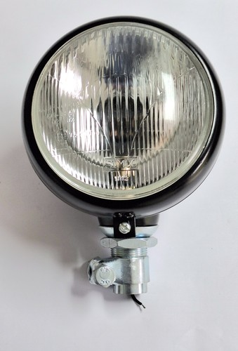 Scheinwerfer