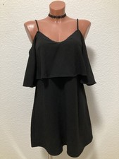 ZARA | Kurzes, schwarzes Kleid