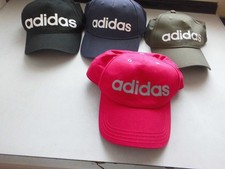 4x Adidas Caps * Schwarz, Blua, Olivgrün, Pink* Größen verstellbar.