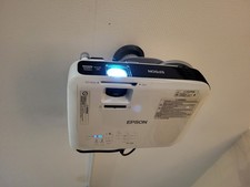 Epson EB-U04 LCD Projektor