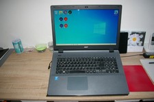 Markenlaptop mit OBD-Scanner