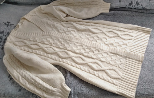 Strick-Mantel/Strickjacke/Klei