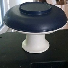 Bonboniere von Tupper, älteres Modell, Cremefarbig, Deckel Blau