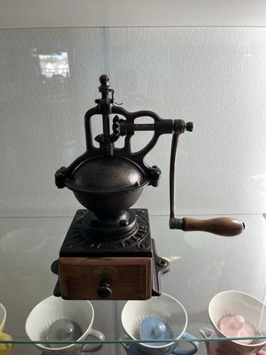 Antike kaffeemühle peugeot - antike,