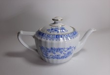 Porcelain Teapot SELTMANN