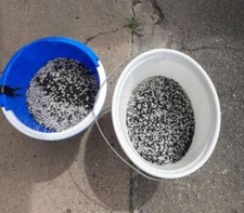 Aquarium Kies schwarz / weiß  gemischt