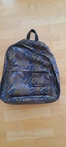Eastpak out office - out, of
