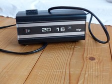 Tischuhr Wecker Uhr Weckuhr  Wigo 70er Jahre elektrisch defekt Bastler