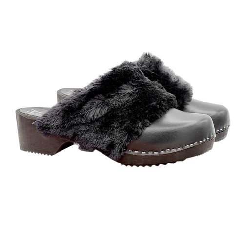 Schwarze echtholz clogs mit - schwarze,