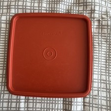 Tupperware Deckel, rot, 1363-36, „Picknick ?“ quadratisch
