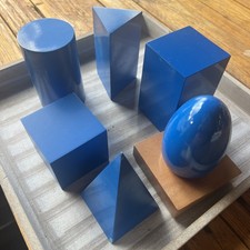 Geometrische Körper, Montessor-Material zur Geometrie, stereognostischer Sinn
