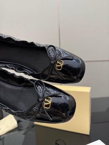 Valentino lackleder - valentino,