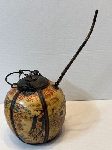 Antike asiatische wasserpfeife - asiatische,