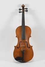 Q18A16- Alte Geige Holz