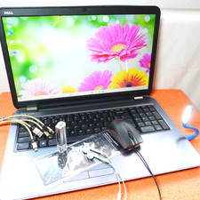 Dell 5721 17R 17 Zoll SPEZIAL