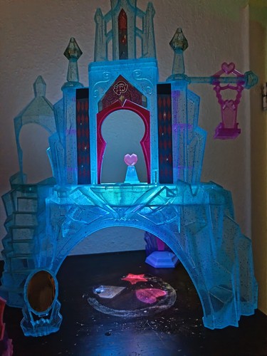Little pony crystal empire - crystal,