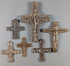 6 x  Wandkreuze aus Bronze