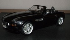 BMW Z8 von Welly  im Maßstab