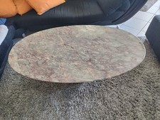 Wohnzimmertisch und passender