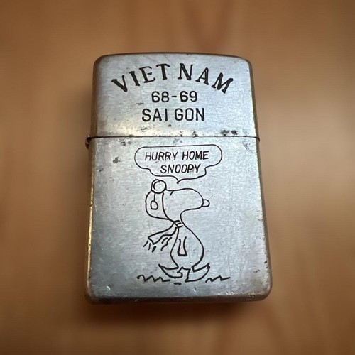 Feuerzeug der marke zippo - der,