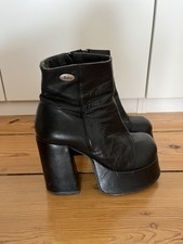 Buffalo T24401 Plateau Boots