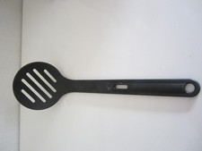Tupperware  schwarzer Schaumlöffel, Küchenhelfer