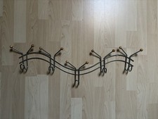 Wandgarderobe Jackenhalterung I Wellenförmiges Design u. Holzköpfen I Gebraucht