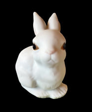 Schöner Porzellan Hase weiss