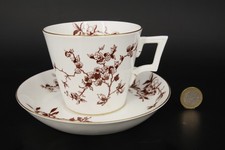 Royal Crown Derby, 19. Jahrhundert, große Kakotasse mit Untertasse, Goldrand #D4