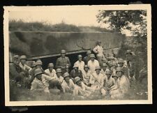 Foto - Soldaten mit Stahlhelm