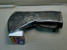 1 alter gebrauchter , Axtkopf Schmiedeeisen