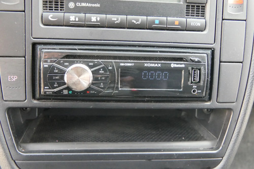 Golf bora radio - t4,