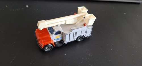 Matchbox utility truck 1989 - matchbox,