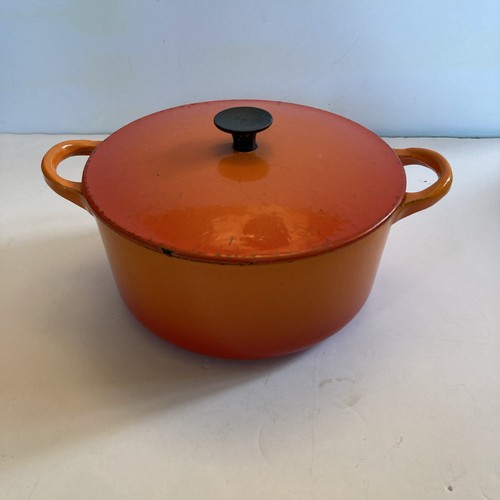 Vintage runder kochtopf aus - kochtopf,