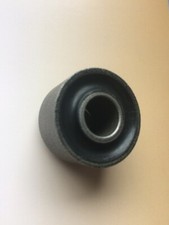 MB Trac Lagerbuchsen für Motorhaube