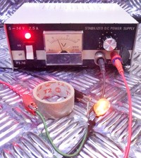 Regelbares Netzteil Netzgerät