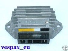 Vespa PK PX - Spannungsregler 12V 3 pin Regler Ducati 343343 Piaggio NOS neu
