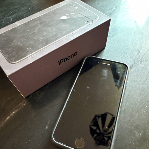 Apple iphone gb - iphone, 1,64