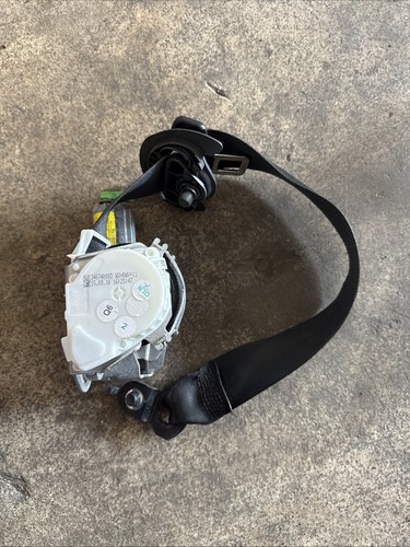 Mercedes w204 gurt - vorne, links
