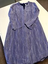 HUGO BOSS KLEID mit kleinem