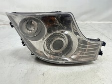 Frontscheinwerfer