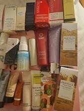 35 PFLEGEPRODUKTE:  Kleine Proben, SAMPLES von Premium Marken