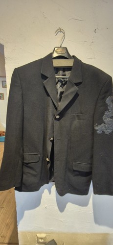 Anzugsjacke mit drachenärmel - anzugsjacke,