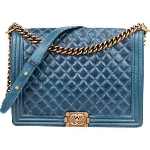 Chanel quilted calfskin - chanel, jumbo