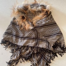 GUCCI Stola Monogram Fur