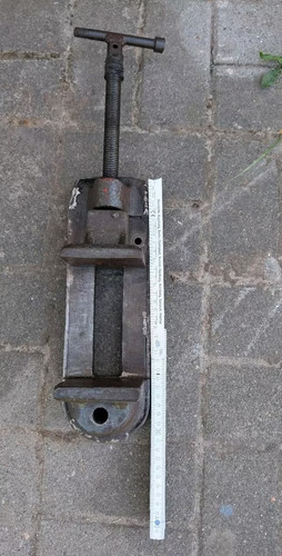 Alter maschinen schraubstock - alter,
