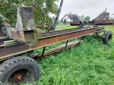 Hafentrailer gebraucht es lagerte eine 32 Bavaria auf diesem Trailer 4t