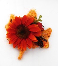 Tischdeko herbstlich mit Kunstblume und Kunstobst