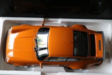 PORSCHE 911 930 TURBO, orange